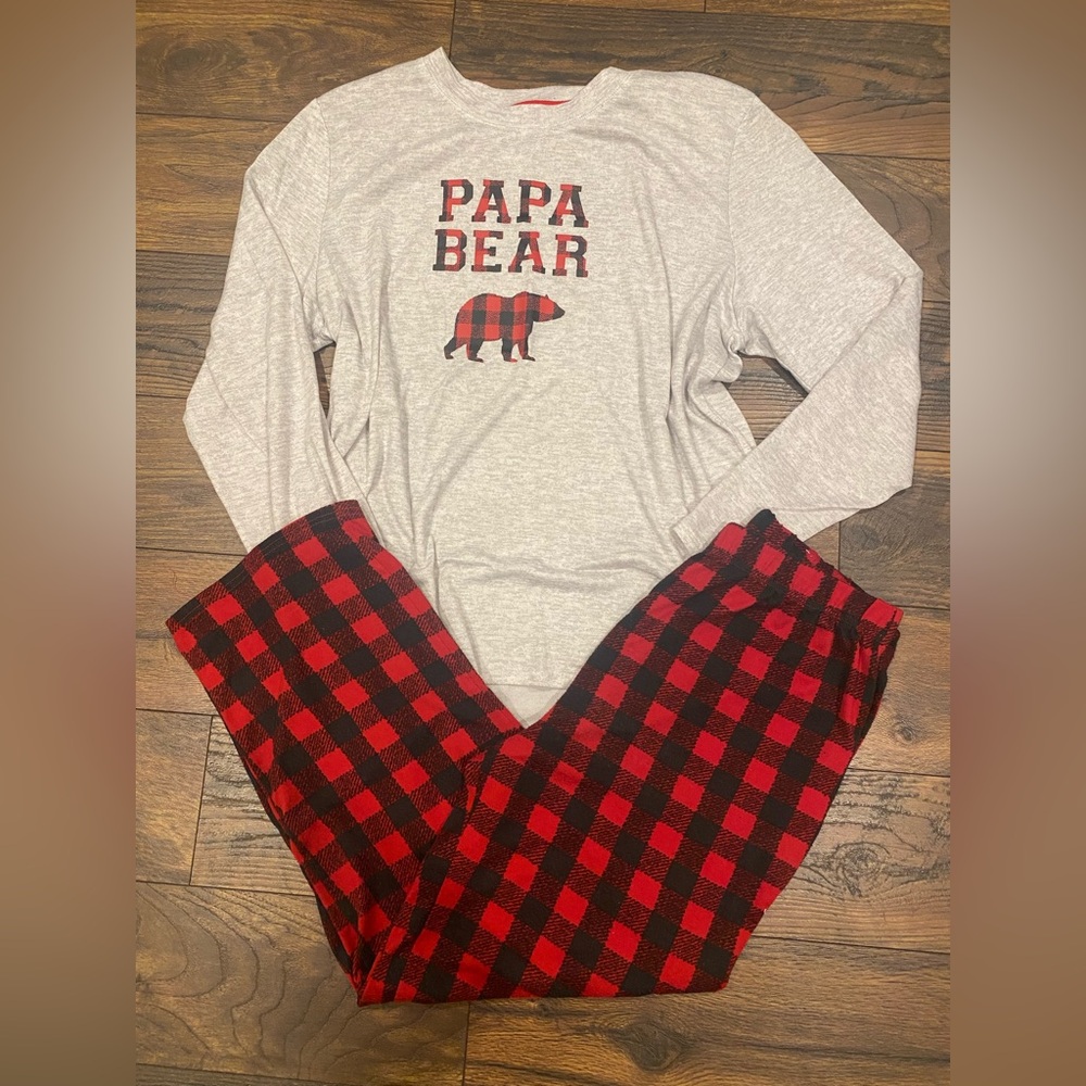 Let’s get cozy papa bear holiday Christmas plaid pajamas size large